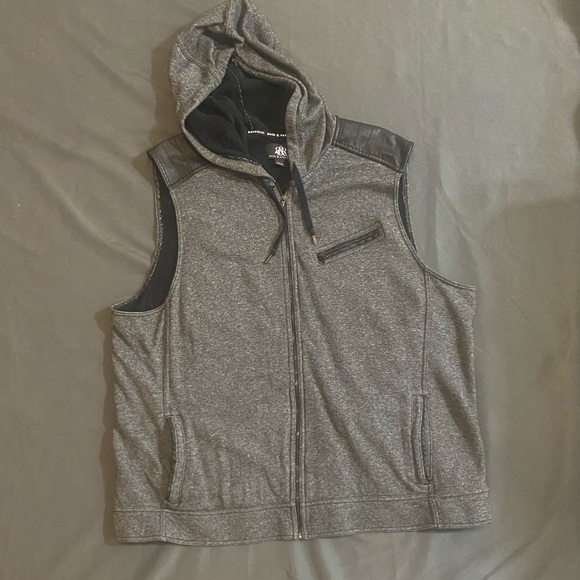 ***3/$45***Rock & Republic Hooded Zip-up Vest Size XXL - Picture 2 of 4